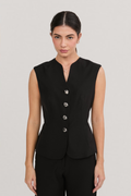 CHALECO CON ESCOTE V Y TIRAS POSTERIORES NEGRO - AMAIA