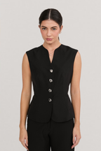 CHALECO CON ESCOTE V Y TIRAS POSTERIORES NEGRO - AMAIA