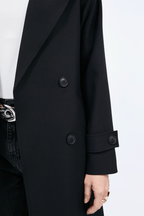 Gabardina larga con abertura y bolsillos funcionales negro - Becca