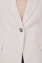BLAZER DE LINO CON BOTÓN METÁLICO PERLA - KAJUN