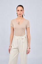 POLO DE VISCOSA  BEIGE - ESTEFANIA