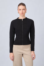 POLERA CORTE PRINCESA CON DETALLE DE TIRAS TRASERAS NEGRO - ELOISE