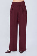 PANTALÓN SASTRERO CON LAZO Y PLIEGUES DELANTEROS BURGUNDY- MELISSA
