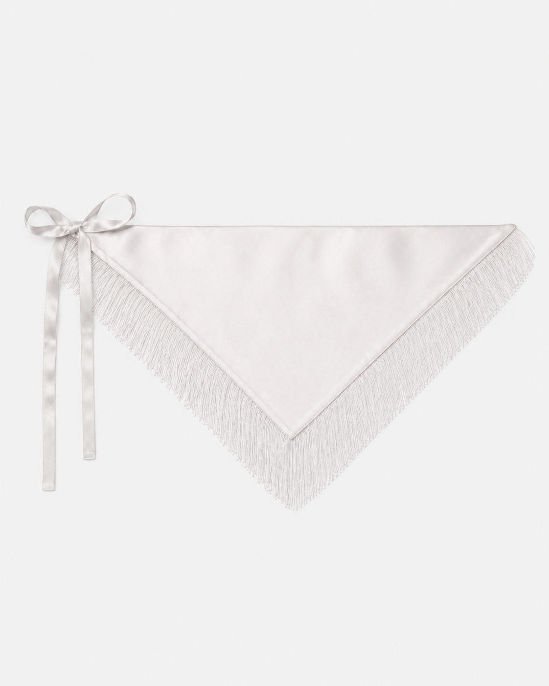 BANDANA DE SEDA CON DETALLE DE FLECOS